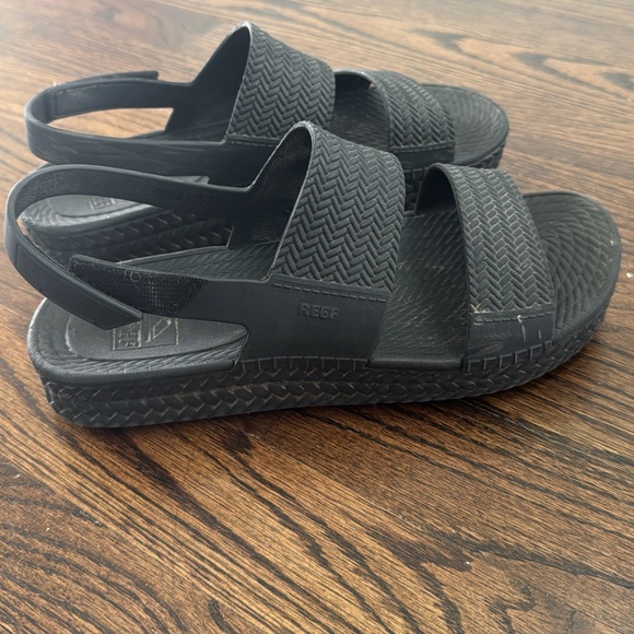 Reef SANDELS - Picture 1 of 1